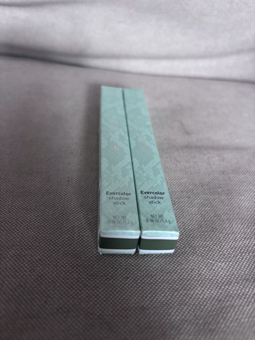 Mally Beauty Evercolor Shadow Stick pack of 2 - Mint - Picture 2 of 3
